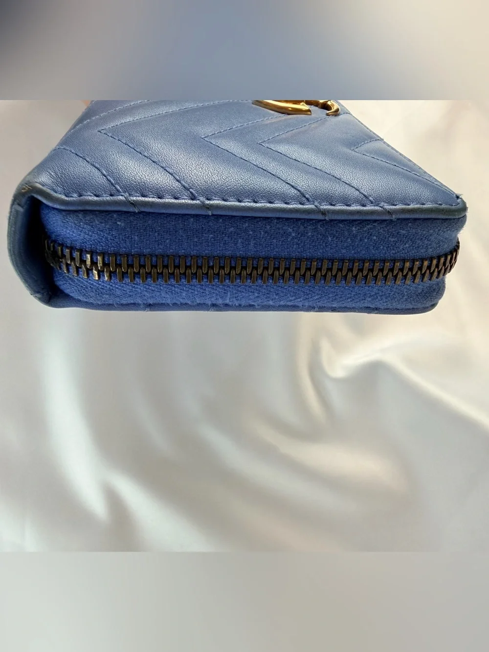 Gucci GG Marmont Zip Around Wallet Blue Leather with Gold Hardware and Dustbag - Picture 8 of 16